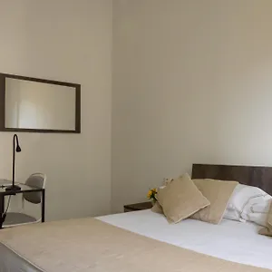 https://homelink-firenze-charlotte.it-tuscanyhotel.com